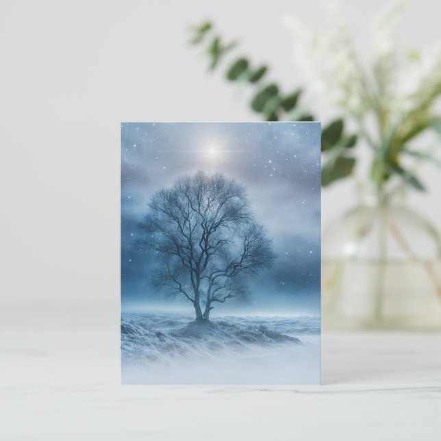 Winter Solstice Tree im Schneegebiet Feiertagspostkarte (Stehend Vorderseite)