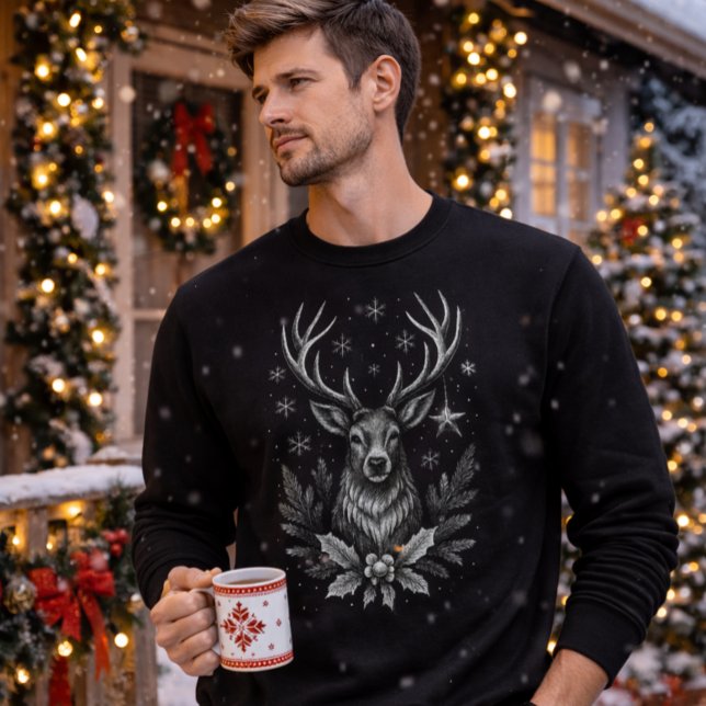 Winter Stag — Guardian of the North Sweatshirt (Von Creator hochgeladen)