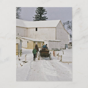 Winter Time Amish Farm Postcard Postkarte