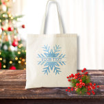 Winter Watercolor Holiday Snowflakes Personalisier Tragetasche<br><div class="desc">Der perfekte Winterurlaub Tote Tasche für all Ihre Geschenke,  Ausrüstung,  Bücher und mehr. Design zeigt Ihren eigenen Text,  der von einer winterlichen Wasserfarbenschneeflocke gerahmt wird. Ideal für Weihnachten,  Winter- und Neujahrsgeschenke oder besondere Veranstaltungen,  Party und Winterhochzeiten - einfach Familienname,  besondere Eventbezeichnung oder Datum hinzufügen.</div>
