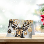 Winter Weihnachtsbauer - Individuelle Weihnachtska Karte<br><div class="desc">Winter Weihnachtsfest - Individuelle Weihnachtskarte Versenden Sie Ihre Weihnachtsgrüße mit Eleganz und Charme mit dieser anpassbaren Weihnachtskarte "Winter Christmas Deer". Mit einem modernen Design eines majestätischen Hirsches mit schimmernden Ziergegenständen erobert diese Karte das Wesen der Saison mit einer einzigartigen Mischung aus rustikalen und festlichen Elementen. Personalisieren Sie das Innere mit...</div>