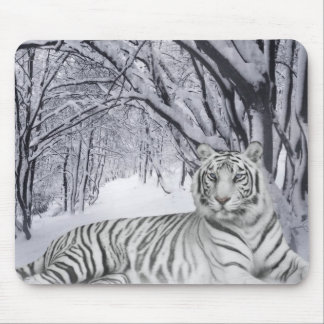 Winter-weißer Tiger Mousepad