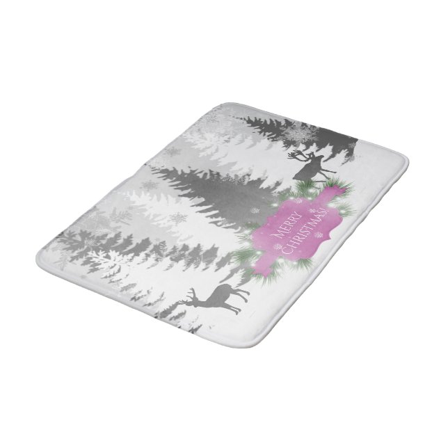 Winter Wonderland Bath Mat - Magenta Badematte (Schrägansicht)