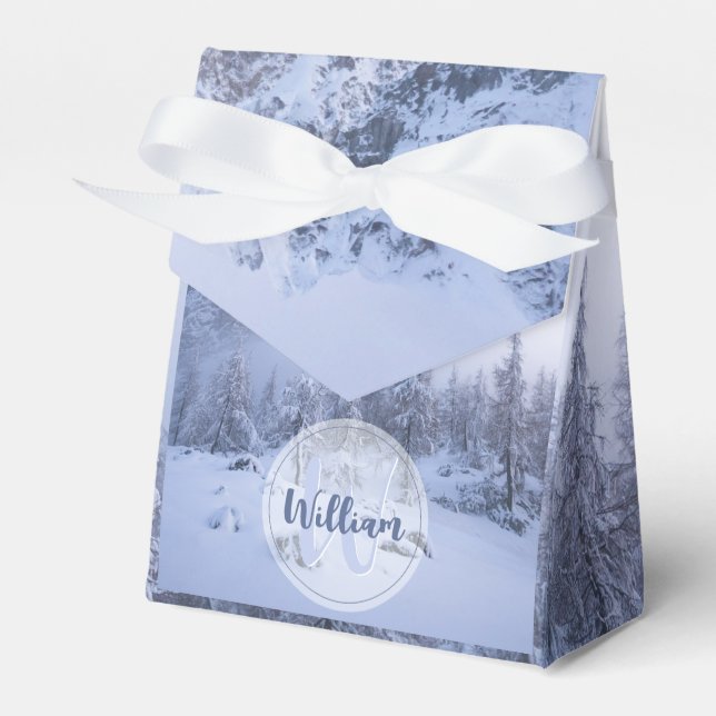 Winter Wunderland Nebel Fichtenwald Schneemonogram Geschenkschachtel (Vorderseite)