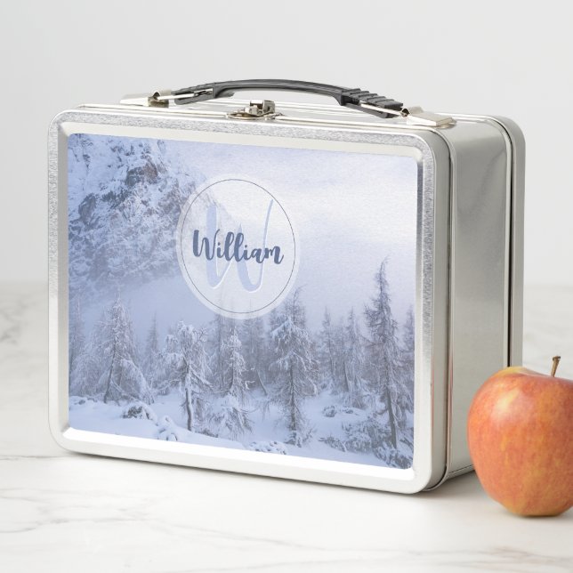 Winter Wunderland Nebel Fichtenwald Schneemonogram Metall Brotdose (Beispiel)