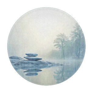 Winter Zen: Foggy Lake Balance Schneidebrett