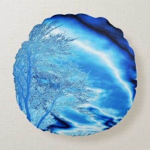 Winterbaum in Cobalt Blue Sky Rundes Kissen