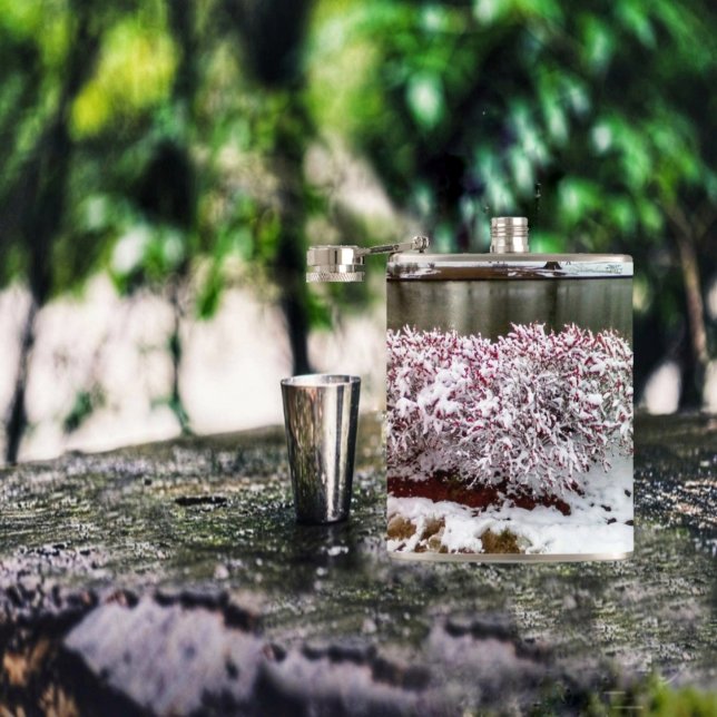 Winterberries Flachmann (This Winter Berries Hip Flask design, seems to cool, and refresh your favorite drink!
)