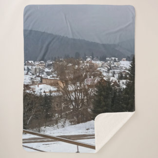 Winterdorf Panorama - ländliche Landschaft Rumänie Sherpadecke