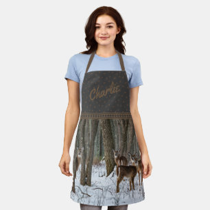 Winterhirsche und Pinecones Schürze