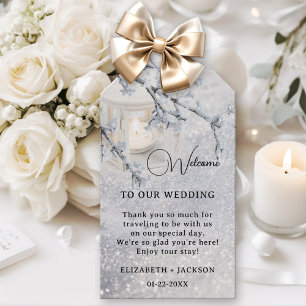 Winterhochzeit in glühender Schneezeit Geschenkanhänger