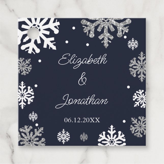 Winterhochzeit mit blauen Schneeflocken Geschenkanhänger (Vorderseite)
