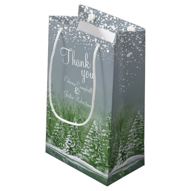 Winterhochzeit Pinien grüne graue Kunst danke Kleine Geschenktüte (Rückseite Schrägansicht)