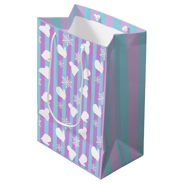 Winterhütten, Weihnachtsmilben, weiße Schneeflocke Mittlere Geschenktüte (Vorderseite Schrägansicht)