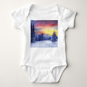 Winterlandschaft Baby Strampler
