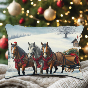 Winterlandschaft mit Pferden und Hütten Dekokissen