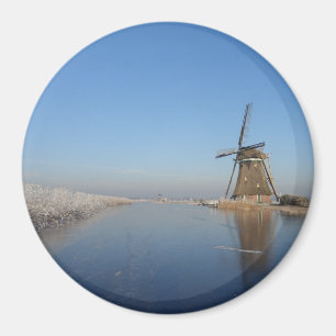 Winterlandschaft mit Windmühle und Eis Magnet