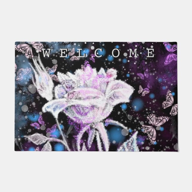 Winterliche Rose und Schmetterlinge vor der Tür Wi Fußmatte (Vorderseite)