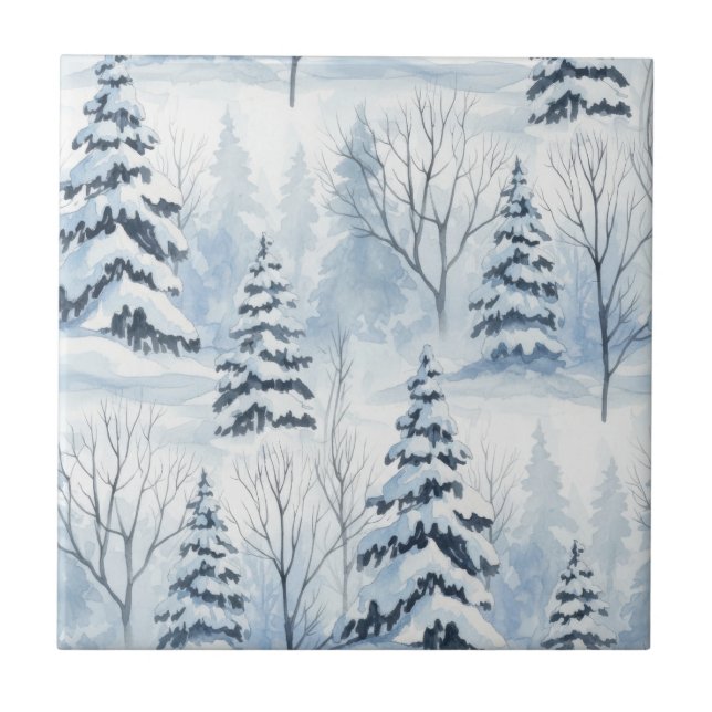 Winterliche Waldserenität – Schnee bedeckte Waldla Fliese (Vorderseite)