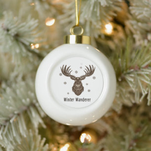 Winterlicher Wanderer Rustikaler Hirsch Majestät Keramik Kugel-Ornament