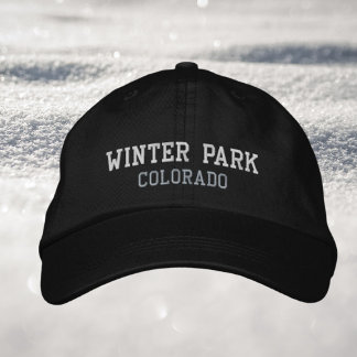 Winterpark Colorado Winterurlaub Outfit Bestickte Baseballkappe