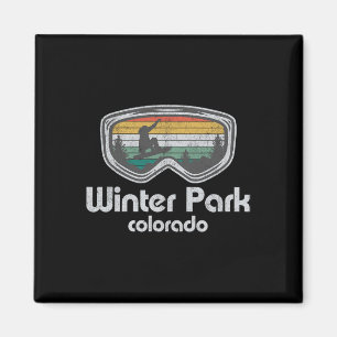 Winterpark Snowboarden Retro Colorado Snowboard Magnet
