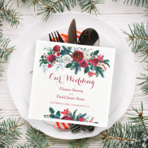 Winterrustikale Bordeaux-Hochzeit mit grünem Pinie