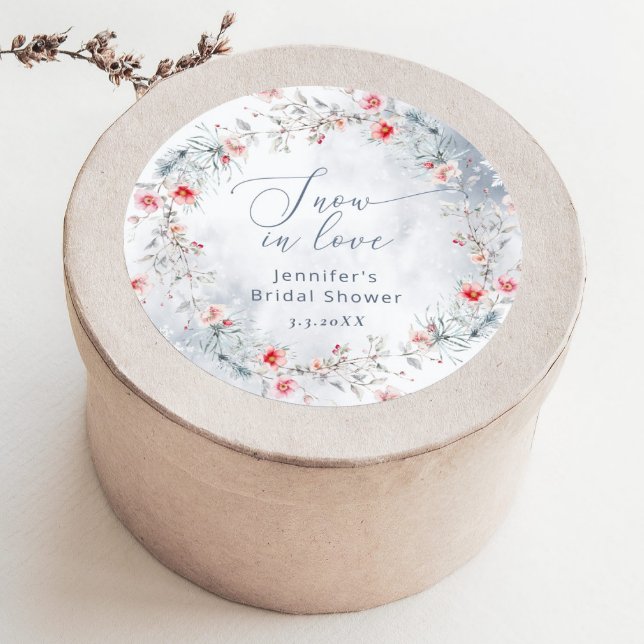 Winterschnee in Liebe elegantes Brautparty Runder Aufkleber (Von Creator hochgeladen)