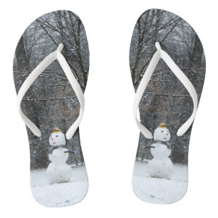 Winterschneeszene der Nachbarin Flip Flops