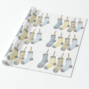 Wintersocken, die an der Leine hängen, Wasserfarbe Geschenkpapier