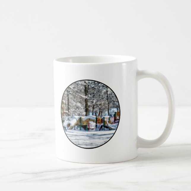 Winterspielplatz Kaffeetasse (Rechts)