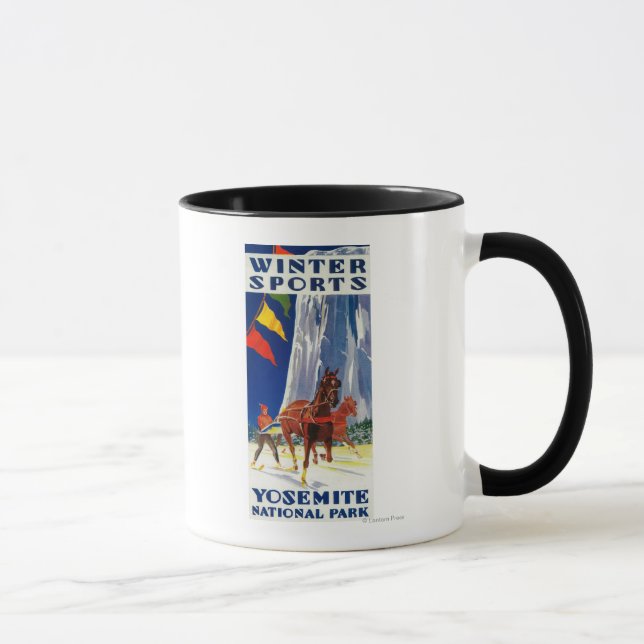 Wintersport in Yosemite PosterYosemite, CA Tasse (Rechts)