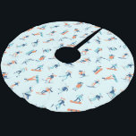 Wintersportart Polyester Weihnachtsbaumdecke<br><div class="desc">Karo aus diesem niedlichen Muster,  das Menschen in verschiedenen Wintersportaktivitäten zeigt.</div>