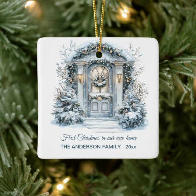 Wintertore-Szene Neue Zuhause Weihnachten Keramikornament (Baum)