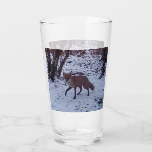 Winterwald Rotfuchs im Schnee Friedliche Szene Glas