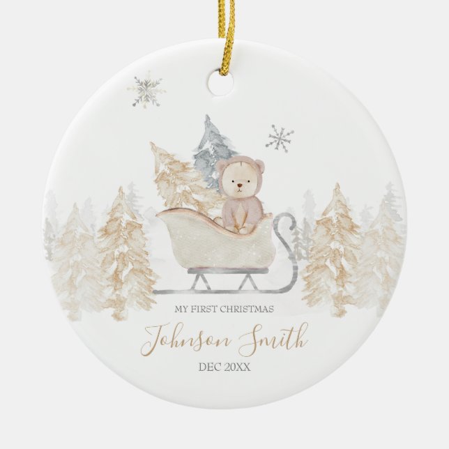 Winterweißer Niedlicher Bärenberg Erster Weihnacht Keramik Ornament (Vorne)