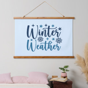 Winterwetter - Typografie des Schneeurlaubs Wandteppich Mit Holzrahmen