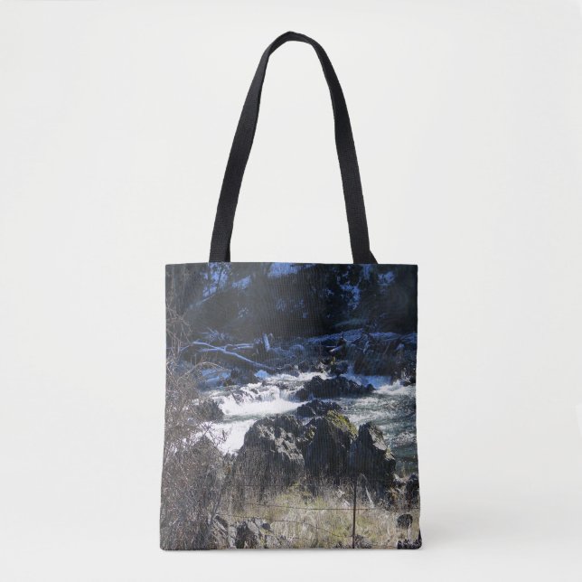 Winterzeit in Hayfork, Kalifornien ... Tasche (Vorderseite)