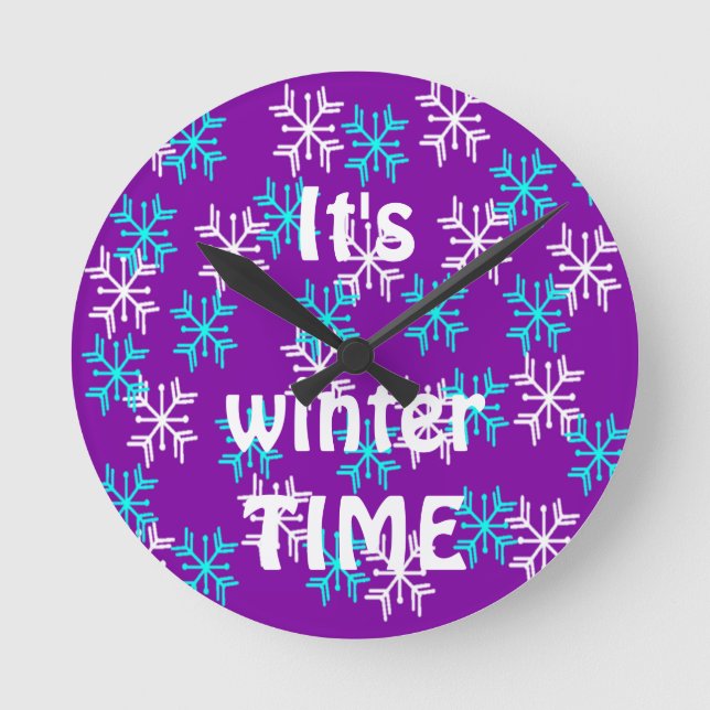 Wintry Snowflakes Runde Wanduhr (Vorderseite)