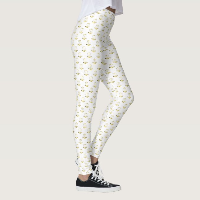 winzige goldene Skala der Gerechtigkeit auf weiß Leggings (Rechts)