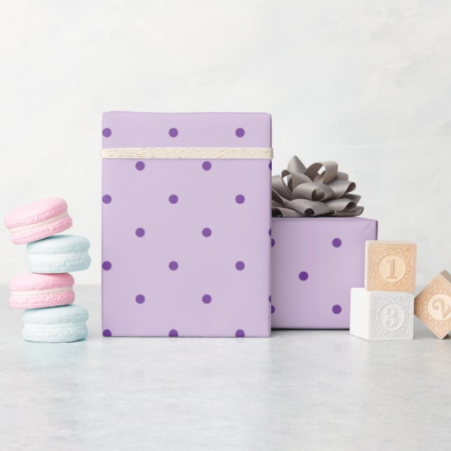 Winzige Lila Polka-Dots auf leicht Lila Geschenk Geschenkpapier (Babyparty)