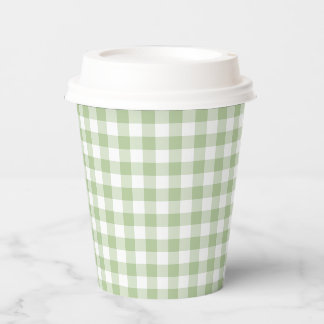Winziger Salbei und weißes Gingham Pappbecher