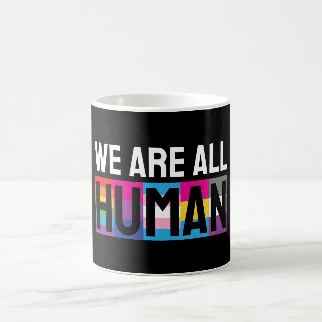 Wir alle sind menschliche LGBTQIA+ Kaffeetasse (Mittel)
