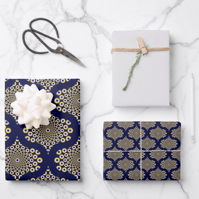 Wir beobachten Sie Navy und Gold Retro Ogee Geschenkpapier Set (Vorderseite)
