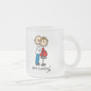 Wir erwarten Baby-T-Shirts und Geschenke Mattglastasse
