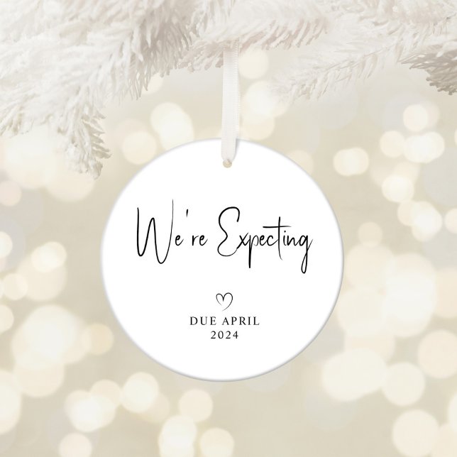 Wir erwarten ElternBaby Foto Due 2024 Keramik Ornament (Expecting Parents Photo Baby Due 2024 Ceramic Ornament)