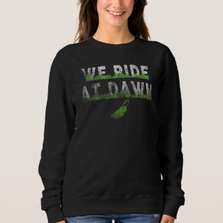 Wir fahren am Morgengrasmäher und machen Lachs Day Sweatshirt