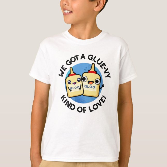 Wir Got eine Art Glühwürmchen-Liebe-Funny-Glue-Pui T-Shirt (Vorderseite)
