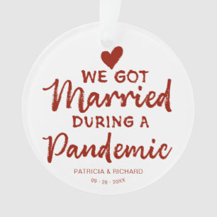Wir Got Verheiratet während einer Pandemie Weihnac Ornament