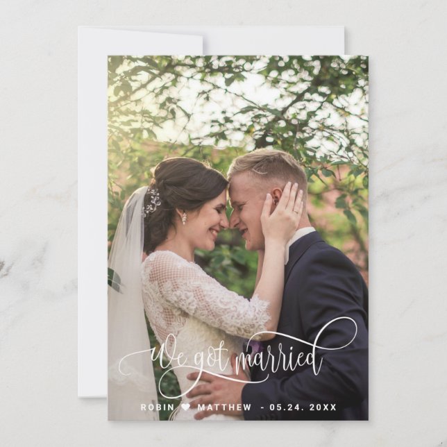 Wir Got Verheiratete, elegante Script-Foto Hochzei Ankündigung (Vorderseite)